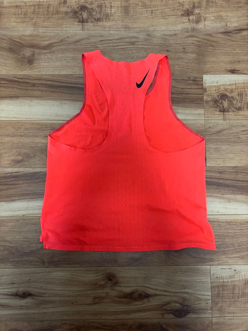 Nike AEROSWIFT XL オレンジタンクトップ