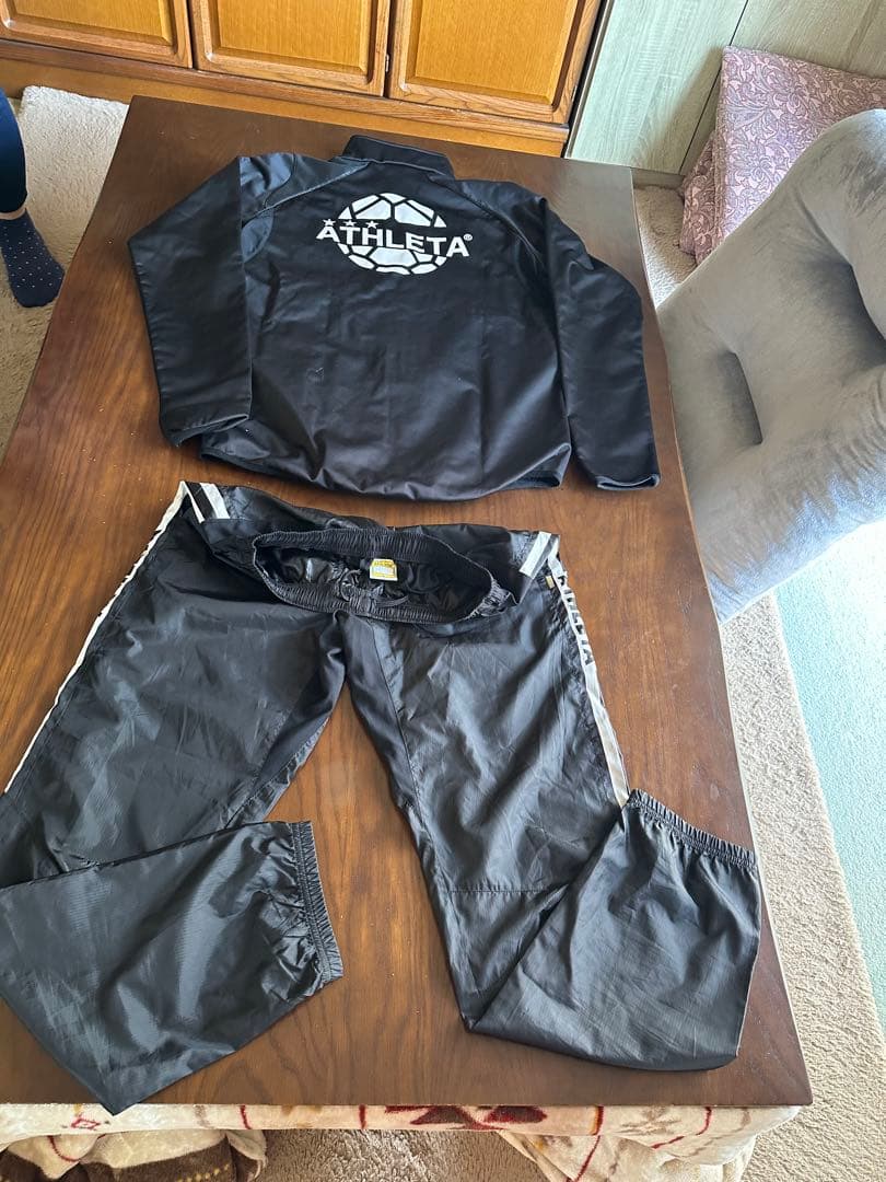 ATHLETA 上下セット Lサイズ