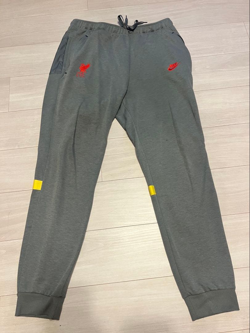 リバプール LFC ナイキ 上下セット ジャージ セットアップ