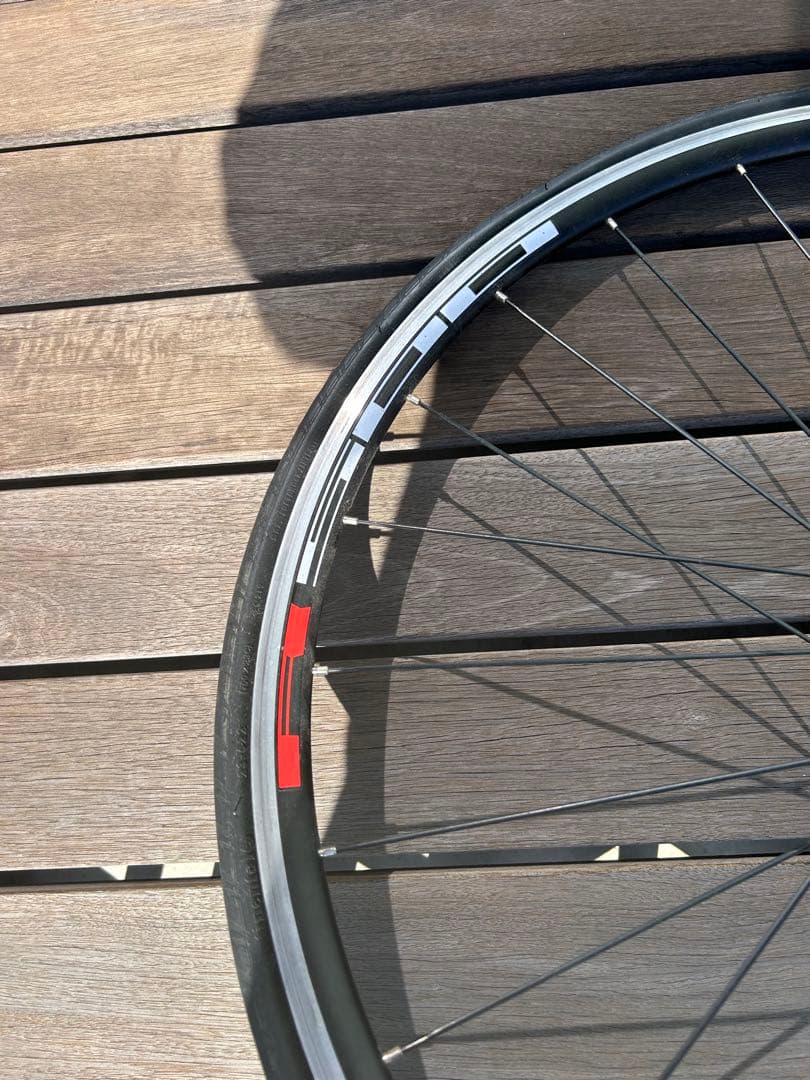 m*c様 Vittoria ロードバイクホイール5本シマノ まとめ売りR500？