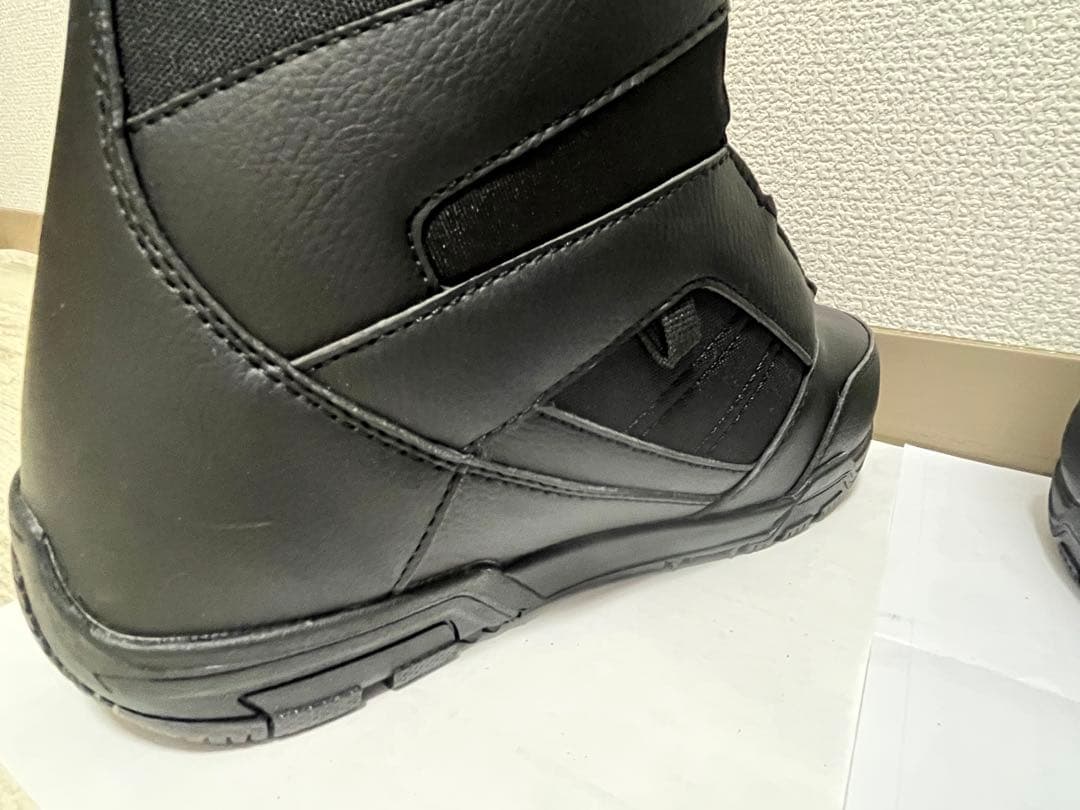 【2回使用】kissmarkスノーボードブーツ ダイヤル式　美品