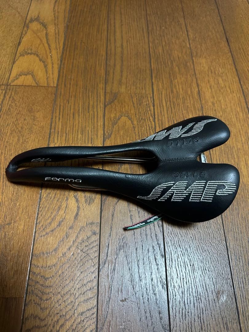 （中古品）Selle SMP FORM Q2-BK ブラックサドル