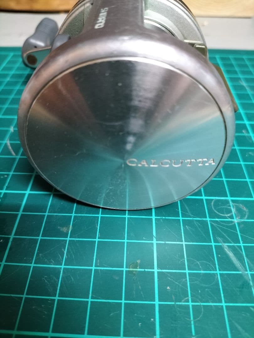 美品　92カルカッタ200　シマノ