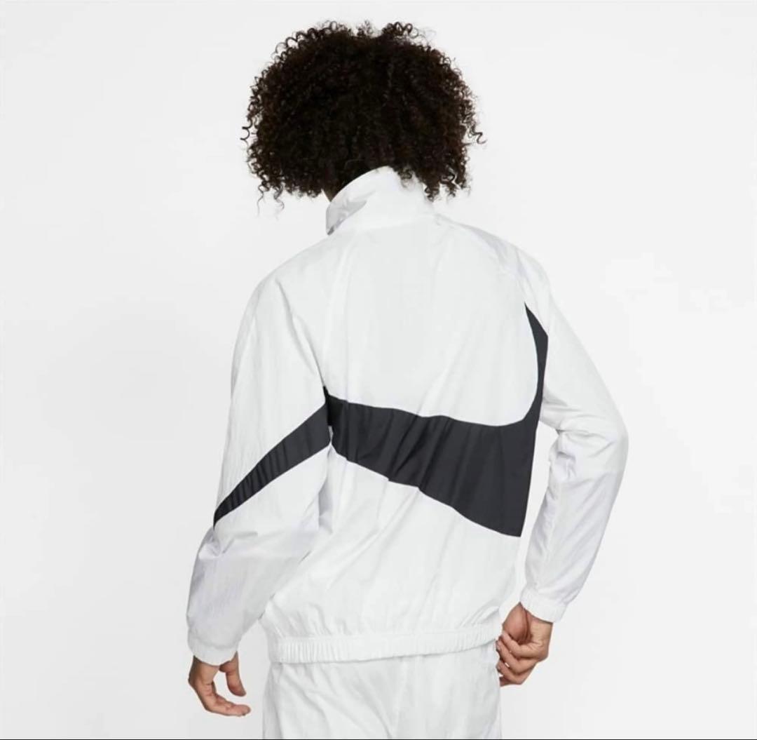 2回着用　Nike ウィンドブレーカー ホワイト/ブラック