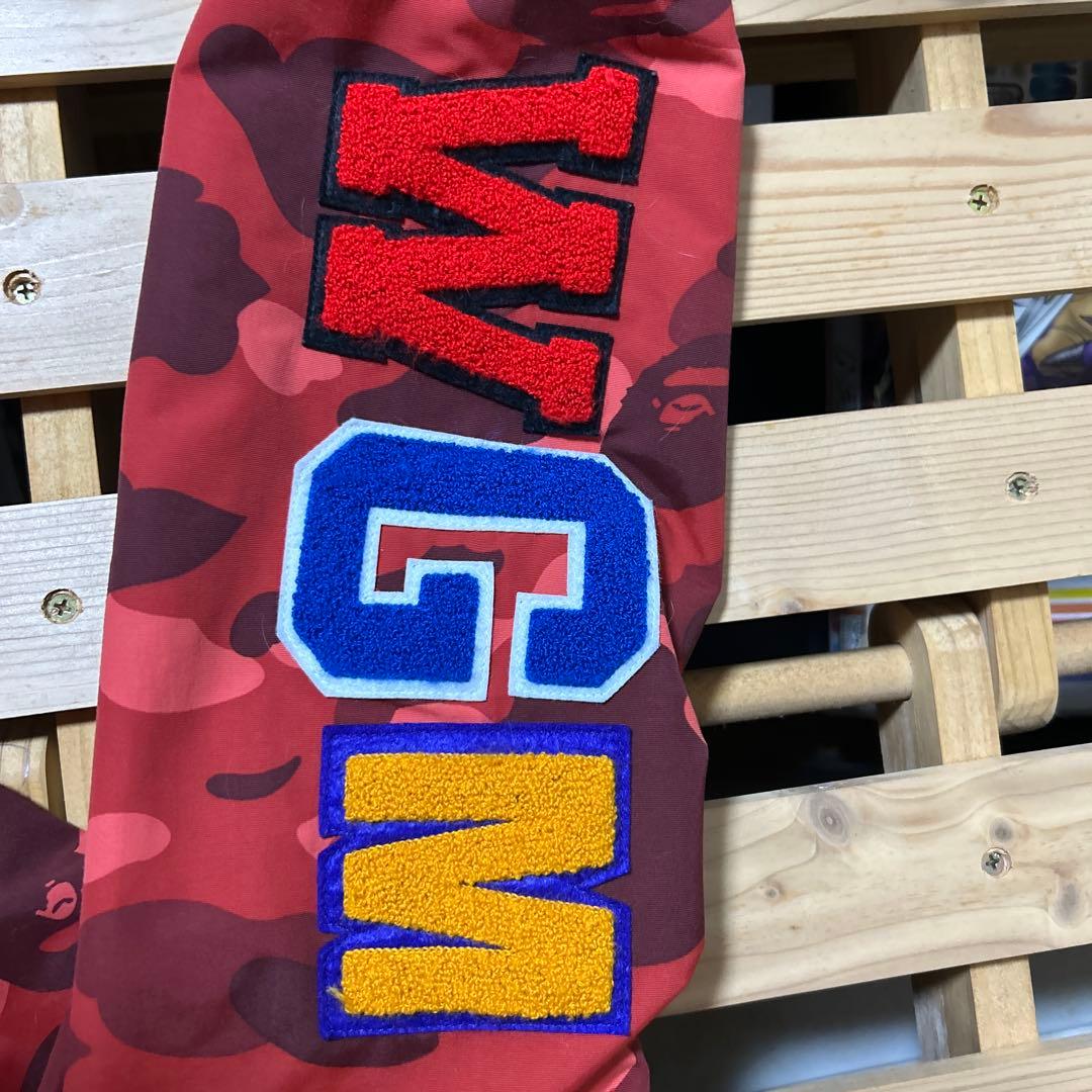 BAPE シャークフード レッド迷彩ウェア