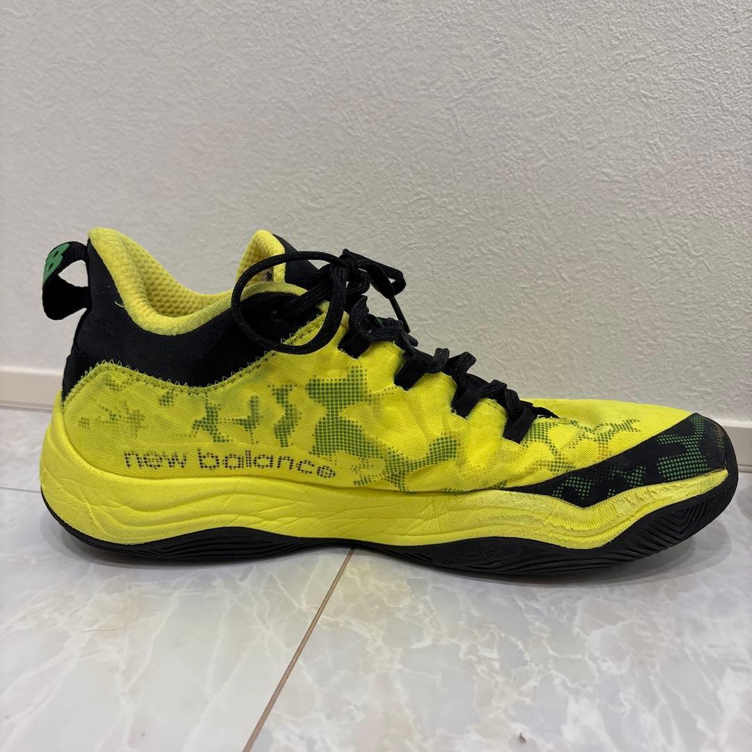 シューズ(男性用) NEW BALANCE FUELCELL TWO WXY V3