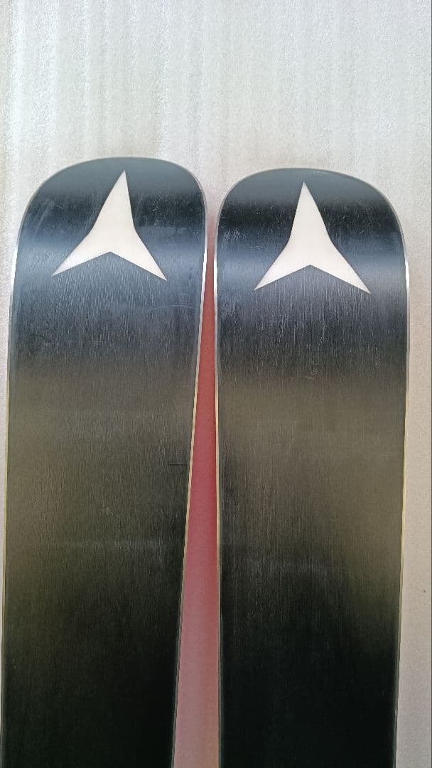 スキー 2025 ATOMIC REDSTERG9 RS 183cmICON RS 16