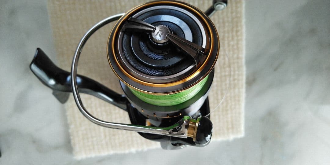 Daiwa　21ルビアスエアリティ　LT4000-CHX　美品