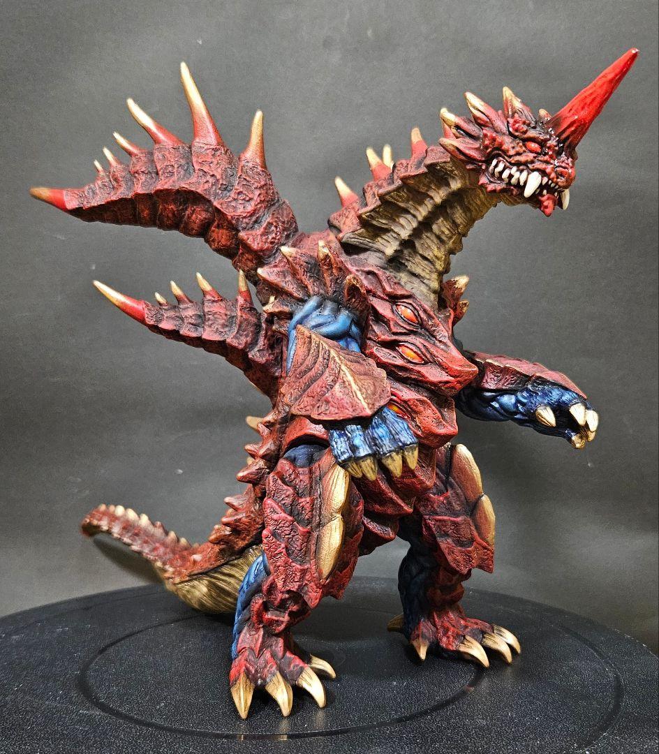 ウルトラ怪獣ソフビ　ウルトラ怪獣DXマガオロチ　リペイント完成品