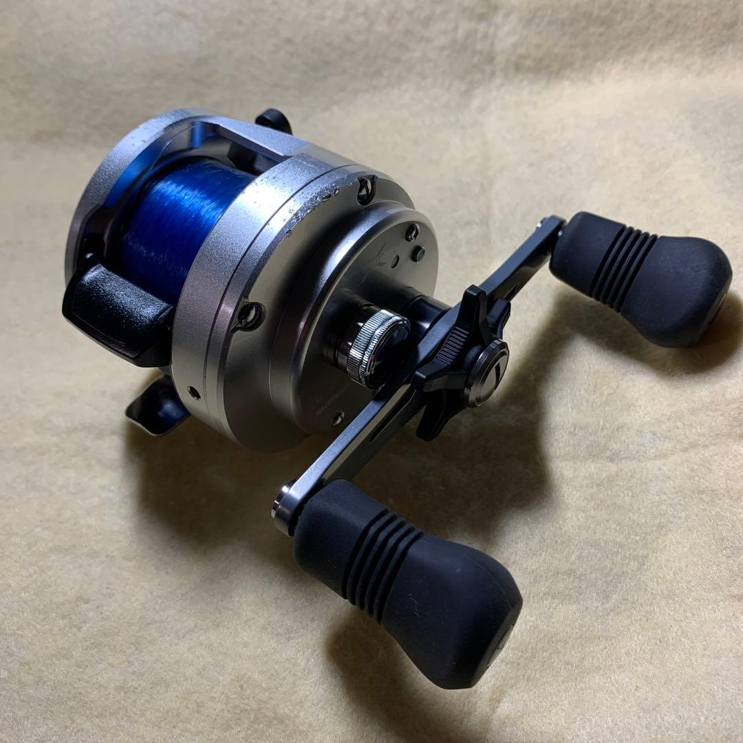 シマノ(SHIMANO) ベイトリール カルカッタ 300