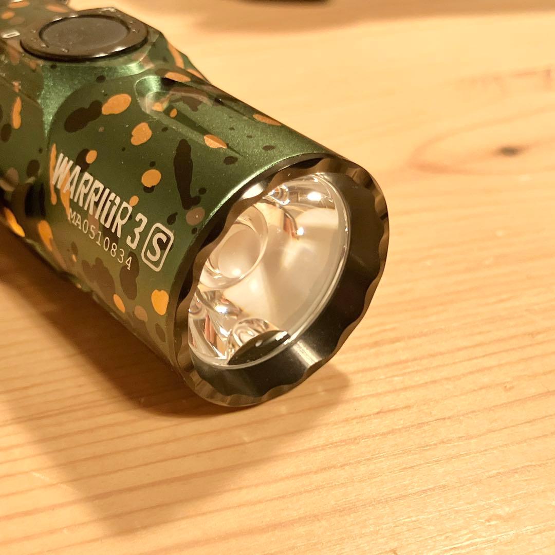 OLIGHT WARRIOR 3S フラッシュライト タクティカル 迷彩