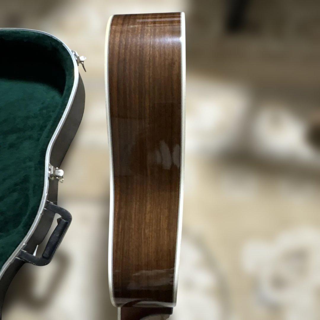 Martin D-35アコースティックギター ハードケース付き