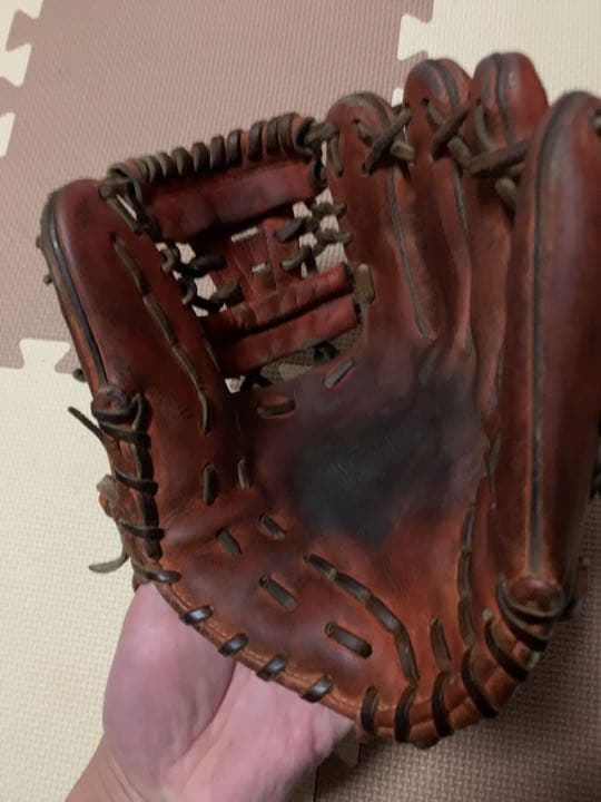 ミズノプロ グローブ　赤　硬式　内野手用