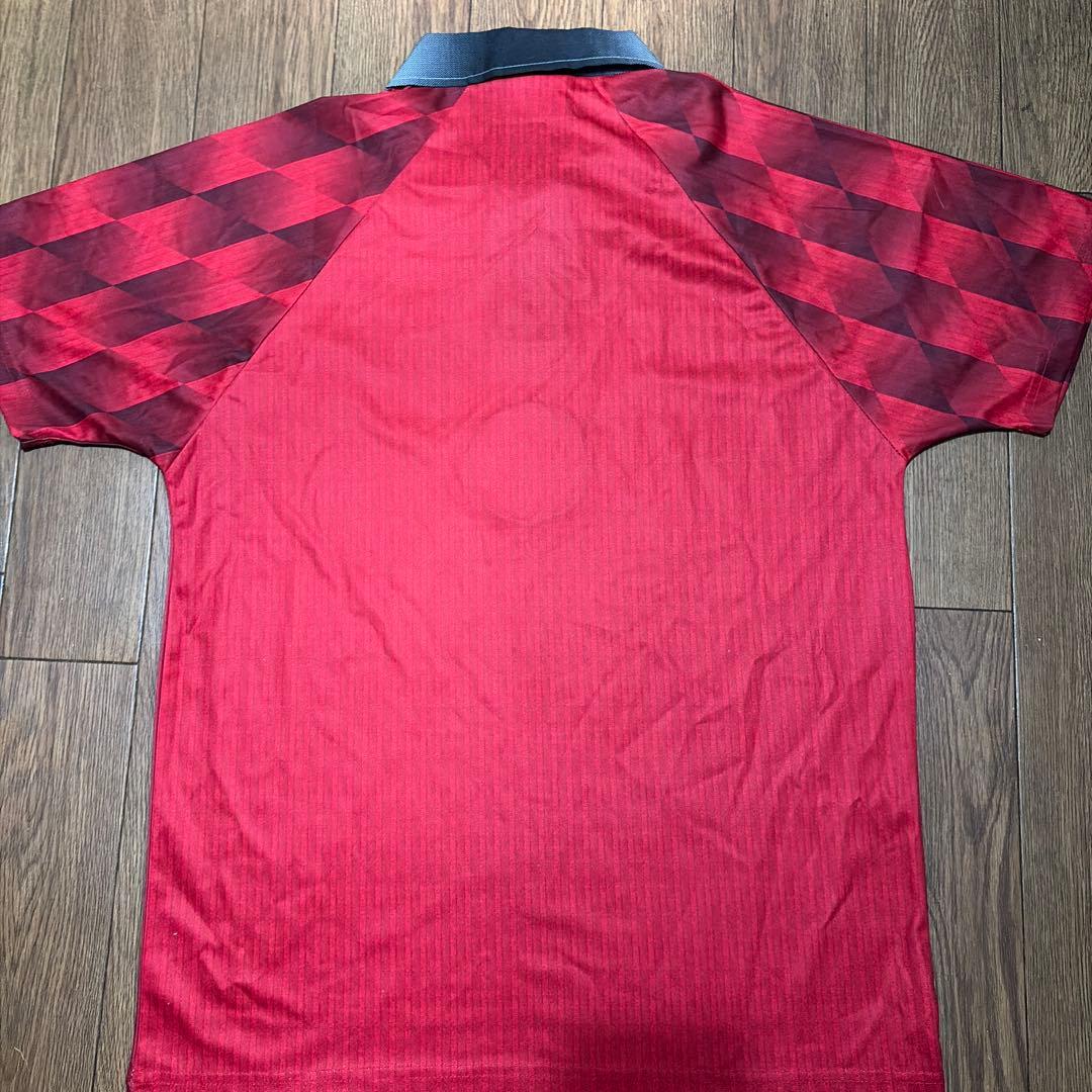 マンチェスター・ユナイテッド UMBRO シャツ Mサイズ 赤
