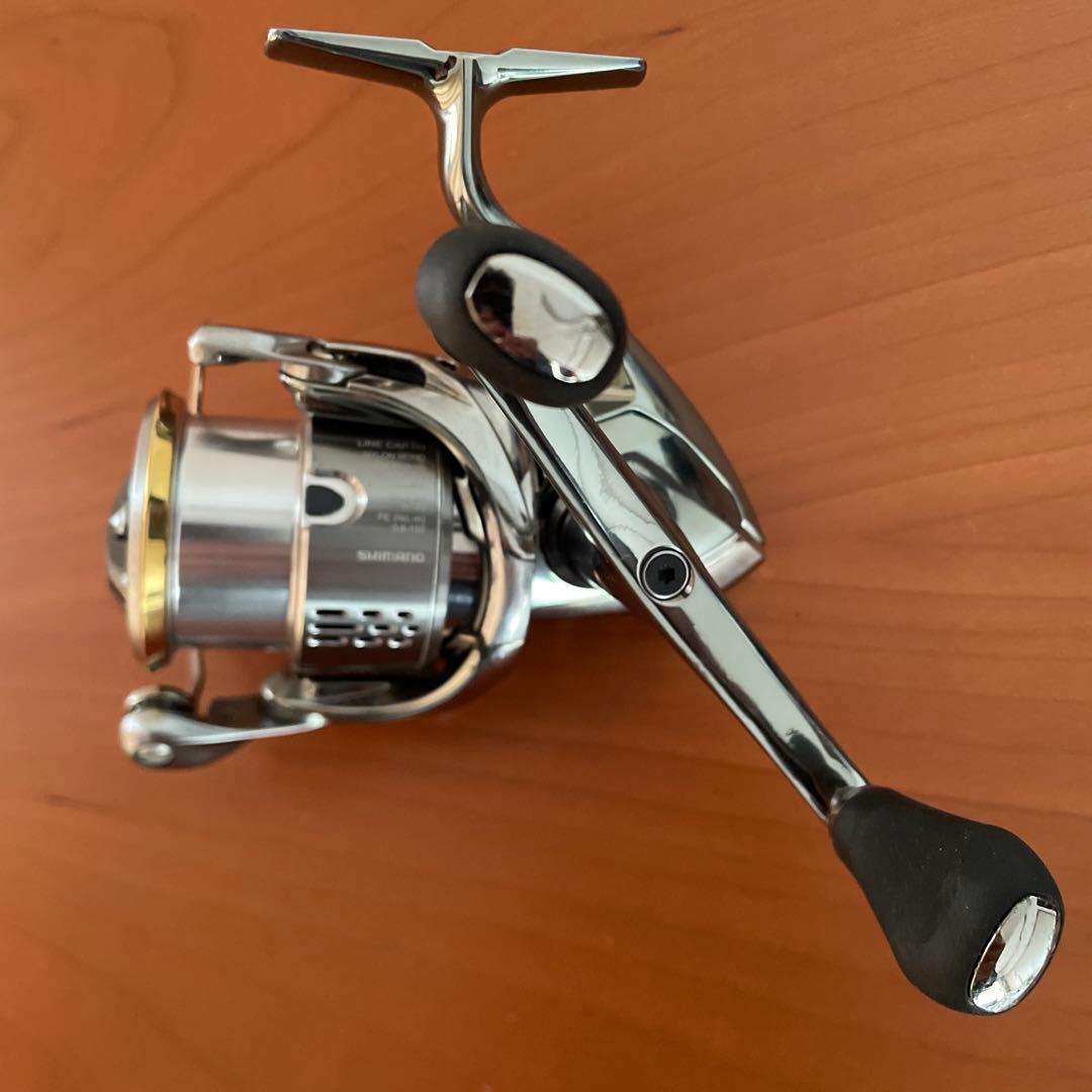 SHIMANO 18ステラ C3000SDHHGスピニングリール