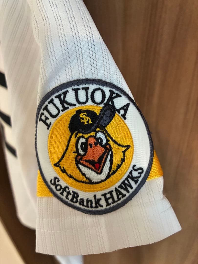 【キッズ】柳田悠岐ユニフォーム 140 ギーター使用1回のみ