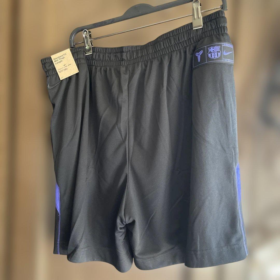 新品Nike Kobex FC Barcelonaハーフパンツ Ｌ(USサイズ)