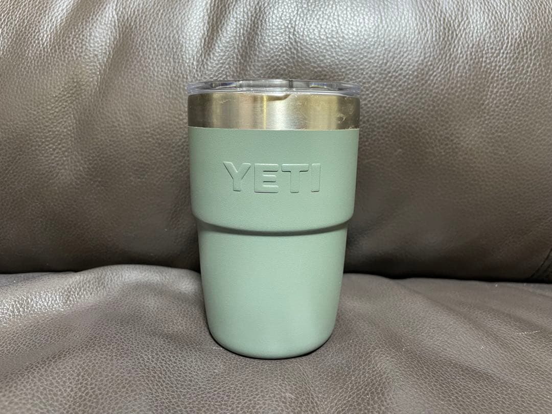 YETI イエティ ランブラー8oz 236ml 真空断熱タンブラー 蓋付き