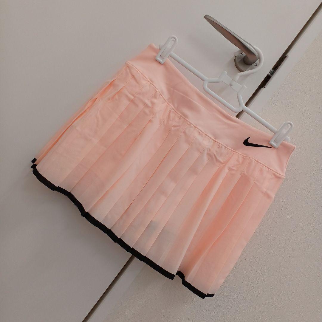 ♦️NIKE 　テニス　スコート♦️　　　　　　　　新品　size　M