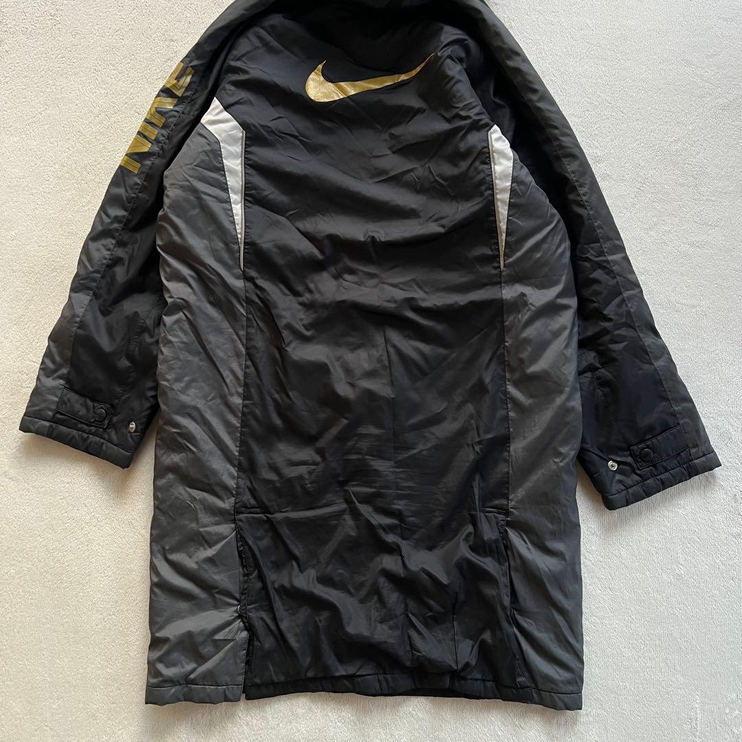 NIKE ナイキ 140㎝ キッズM ベンチコート 裏ボア 黒ブラック金ゴールド