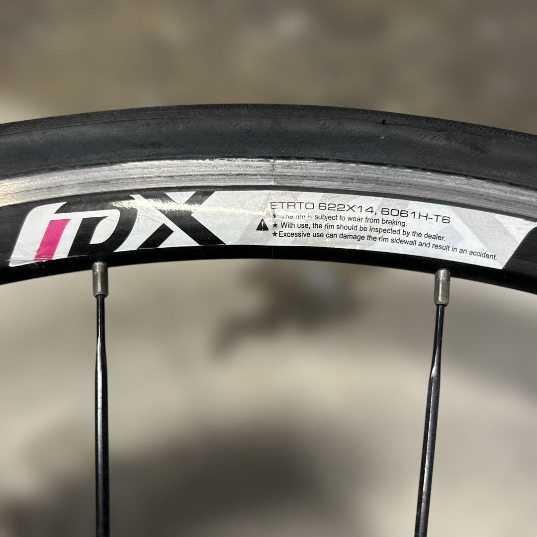 ロードバイク ルイガノ (Louis Garneau)CTR AL6066