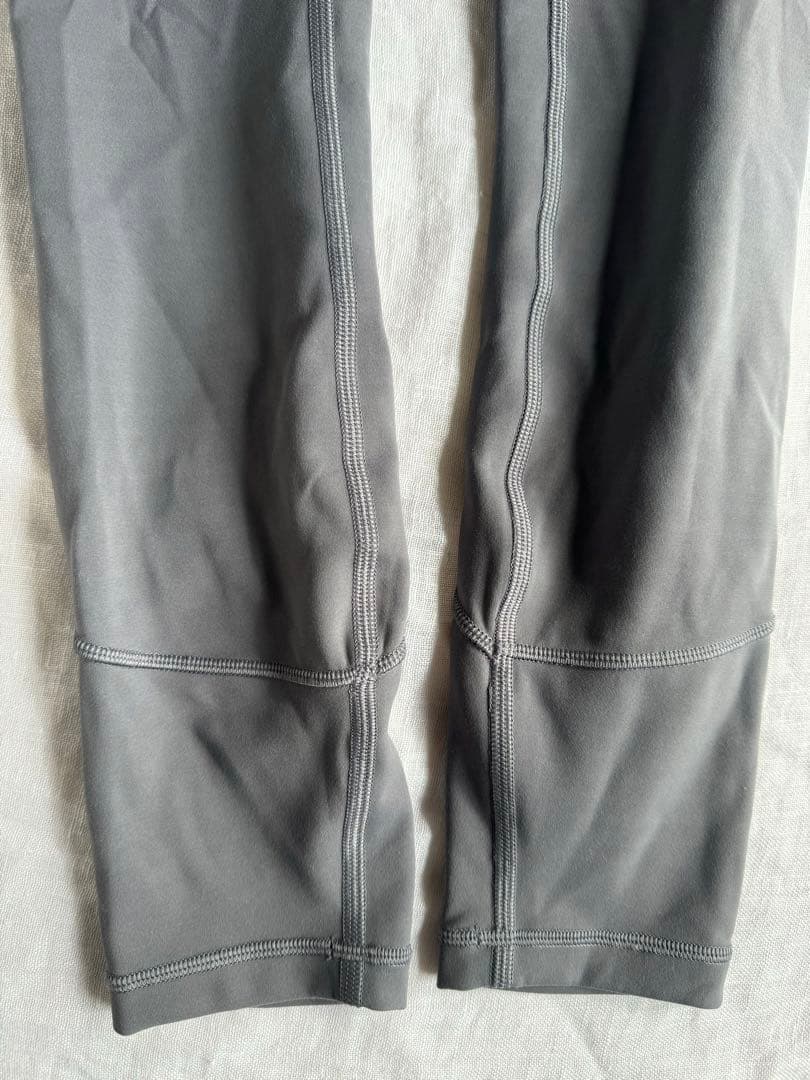 【 ルルレモン lululemon 】 レギンス グレー 匿名配送
