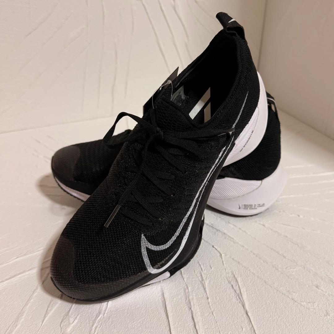 【新品未使用】NIKE エア ズーム テンポ ネクスト % タグ箱付き 26cm