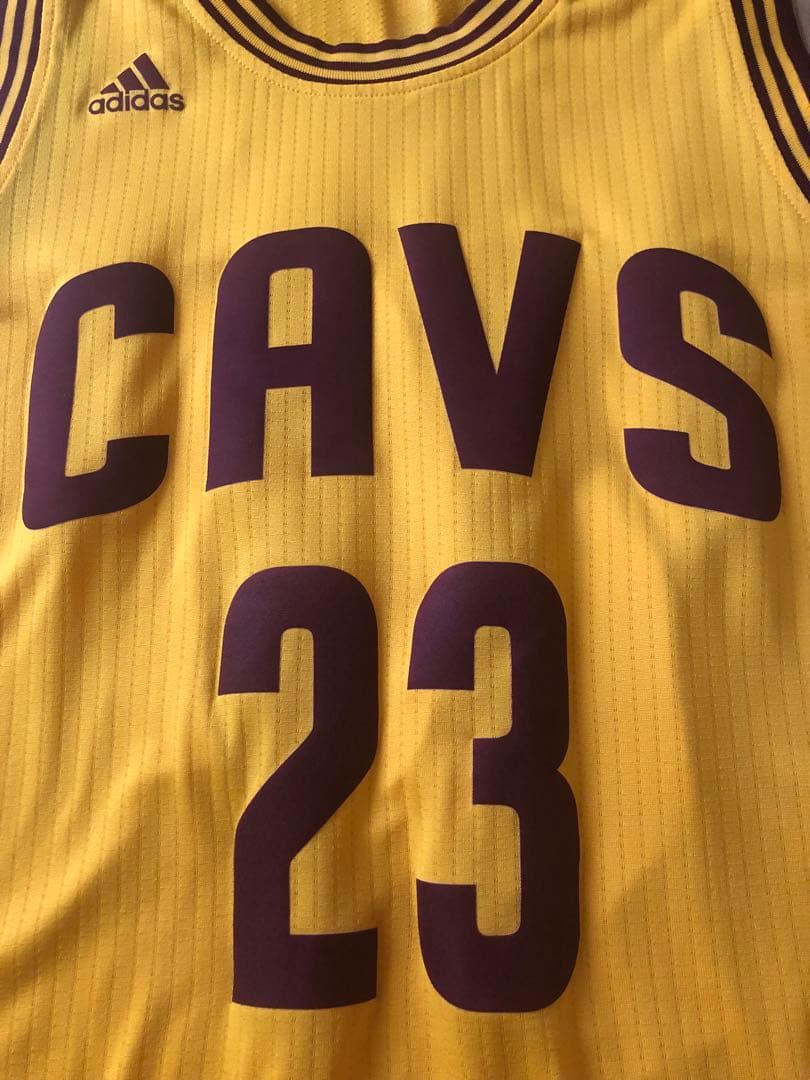【S未使用美品】レブロン　CAVS ユニフォーム　黄色