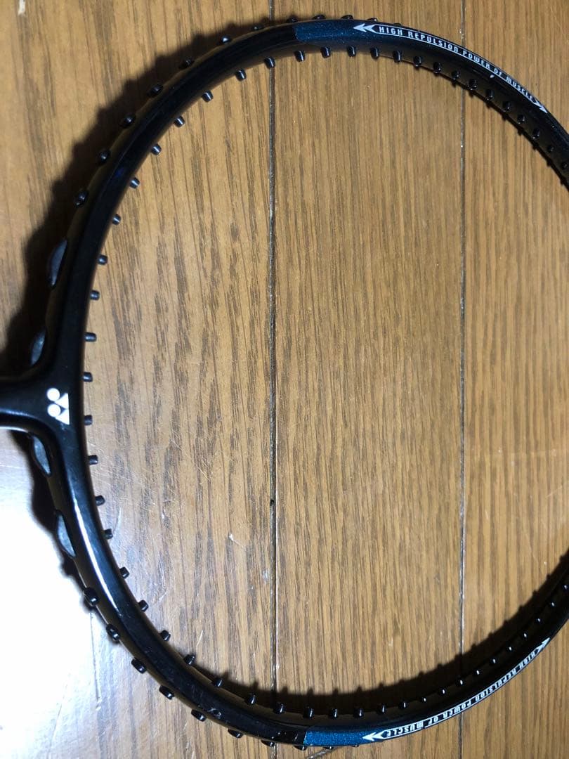ラケット Carbonex 20 MUSCLE
