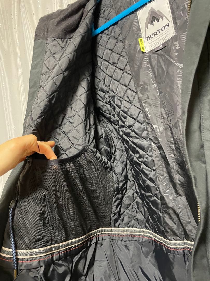 スノーウェア　BURTON
