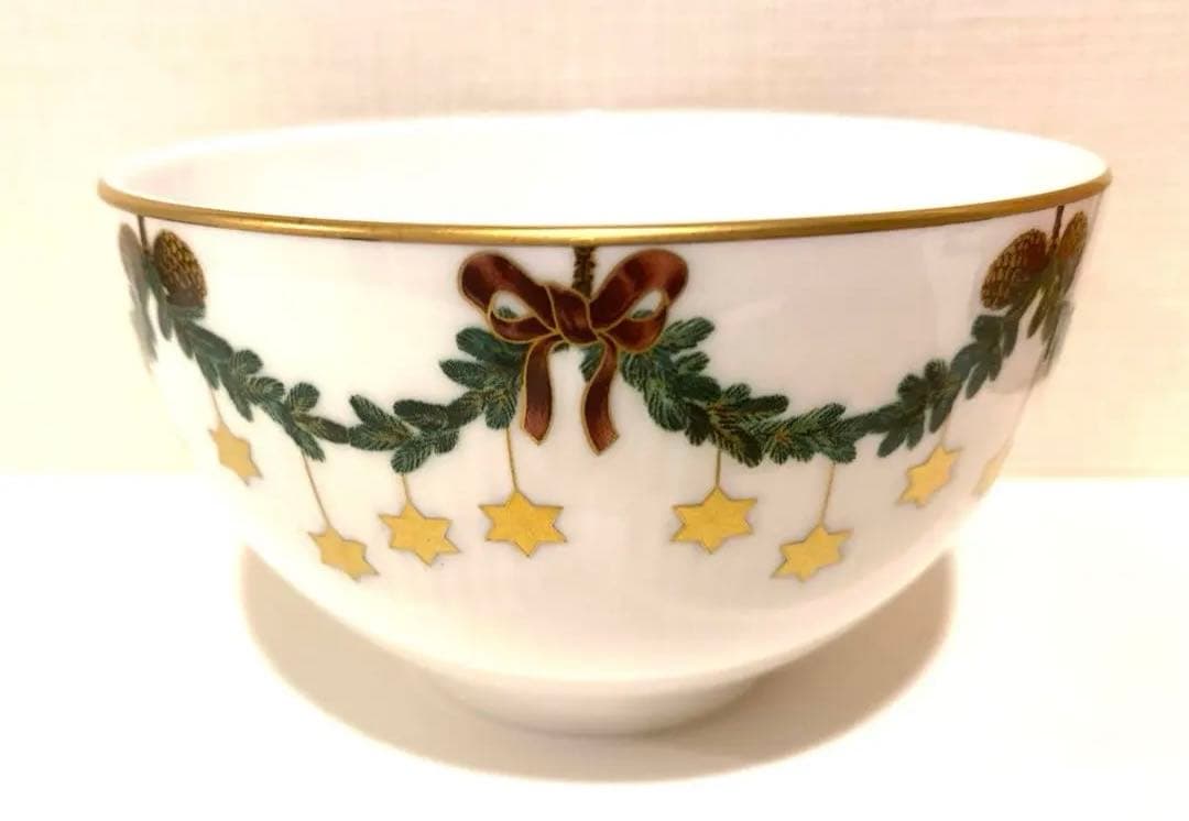 新品 ロイヤルコペンハーゲン スターフルーテッドクリスマス ボウル ペア セット