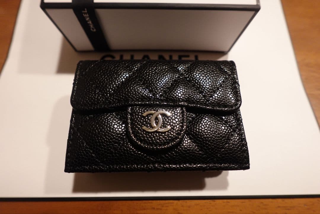 CHANEL ブラックレザー カードケース