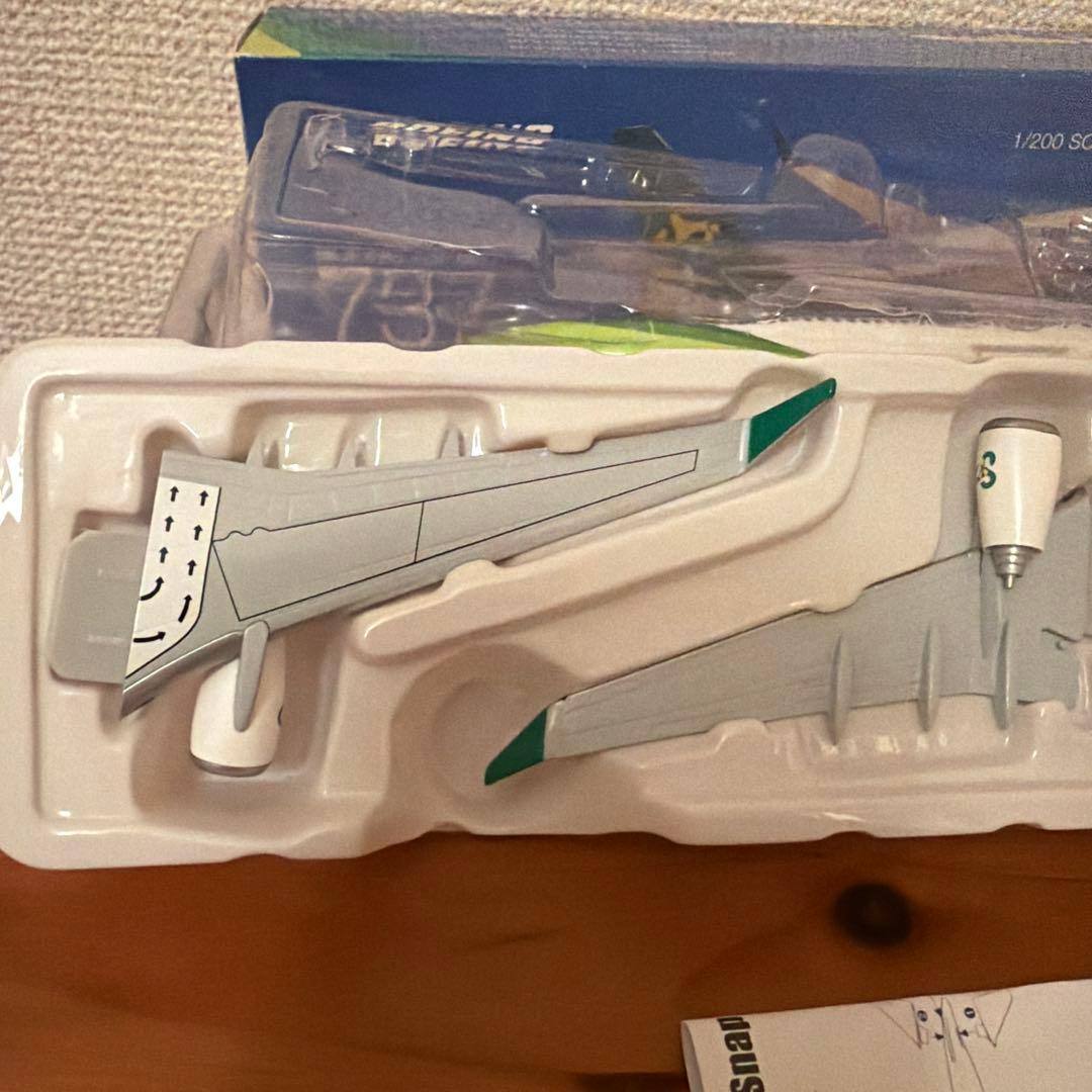 1/200 スプリングエアラインズ boeing 737-800 16