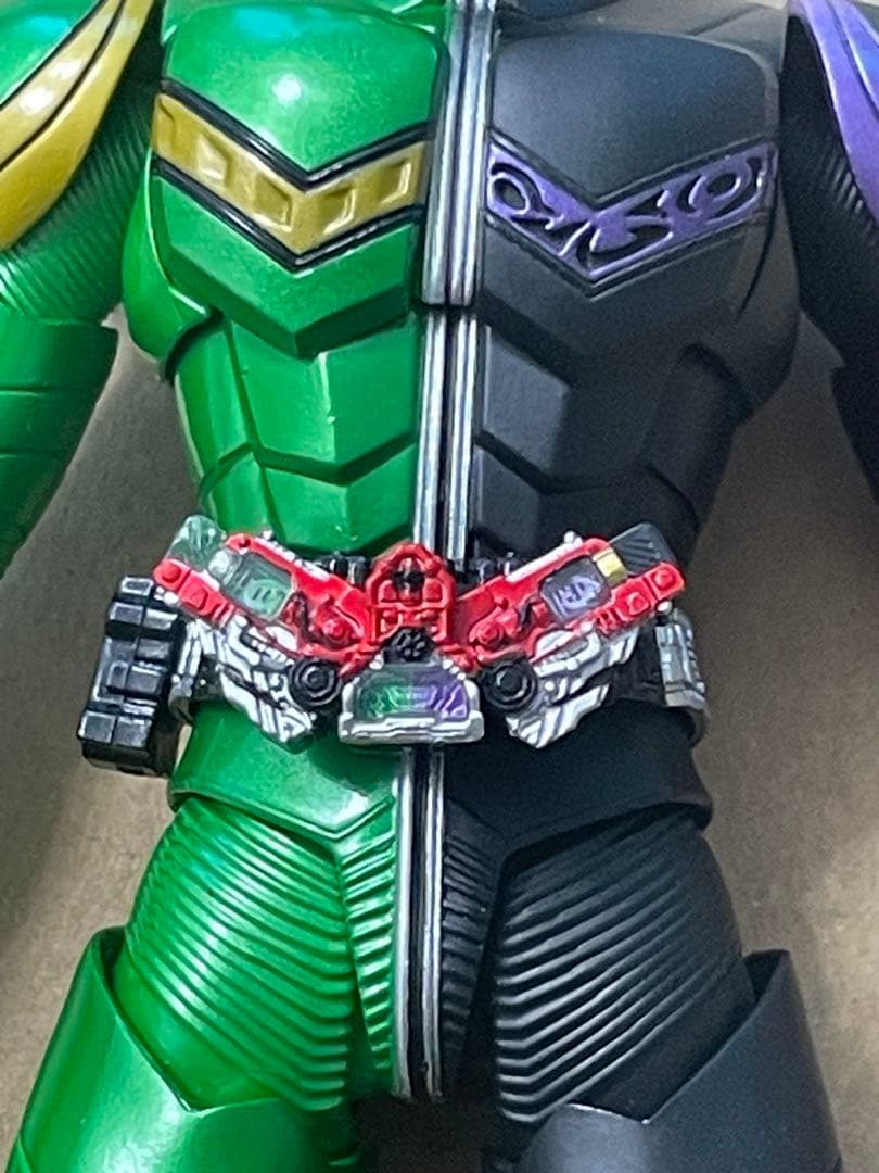S.H.Figuarts （真骨彫製法） 仮面ライダーW サイクロンジョーカー