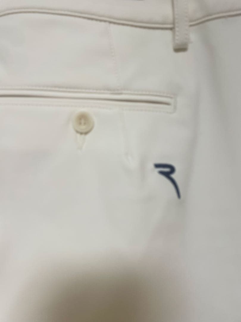 シェルボ⭐︎ホワイト スリムフィットパンツ 新品未使用
