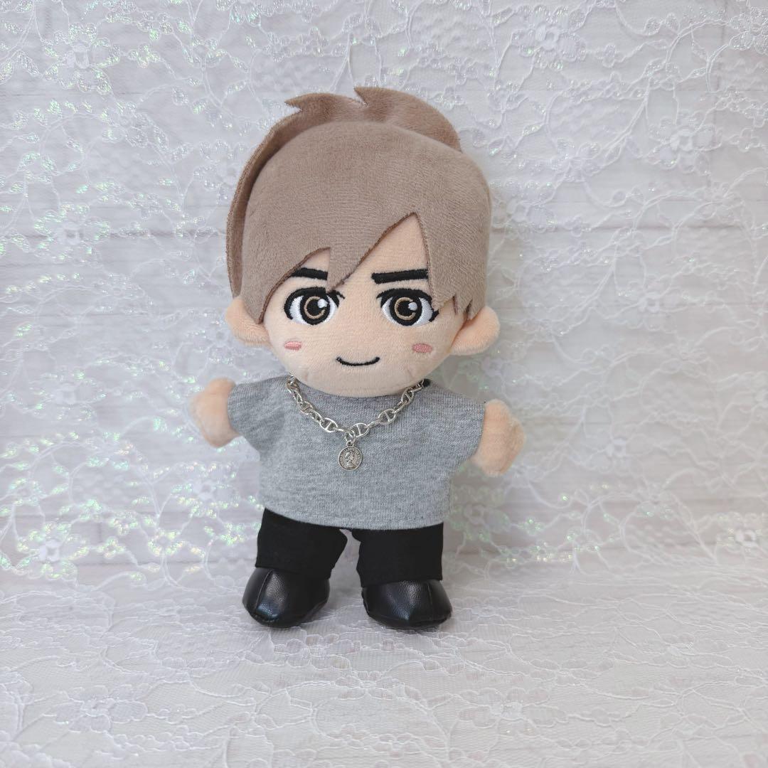 whiterabbit様　ぬいタク　ぬい服　モノクロコーデ　アクセサリー