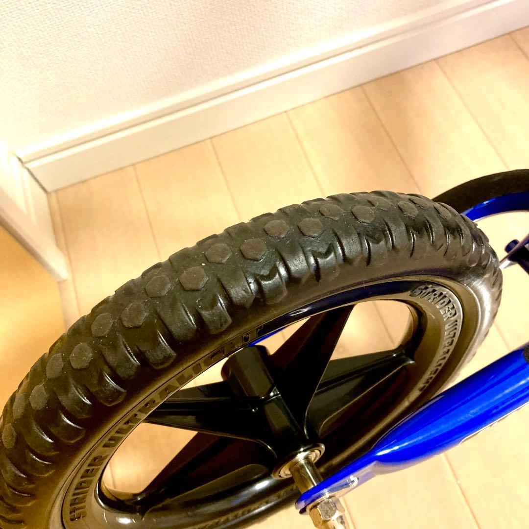 【美品】ストライダー クラシック 12インチ 青 バランスバイク