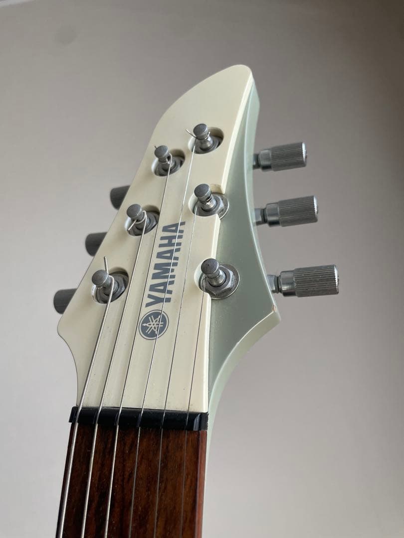 YAMAHA RGXA2 エレキギター