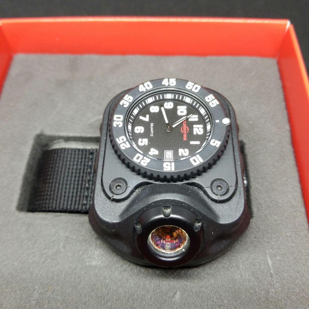 SUREFIRE 充電式リストライト LED 2211-B-BK-SF