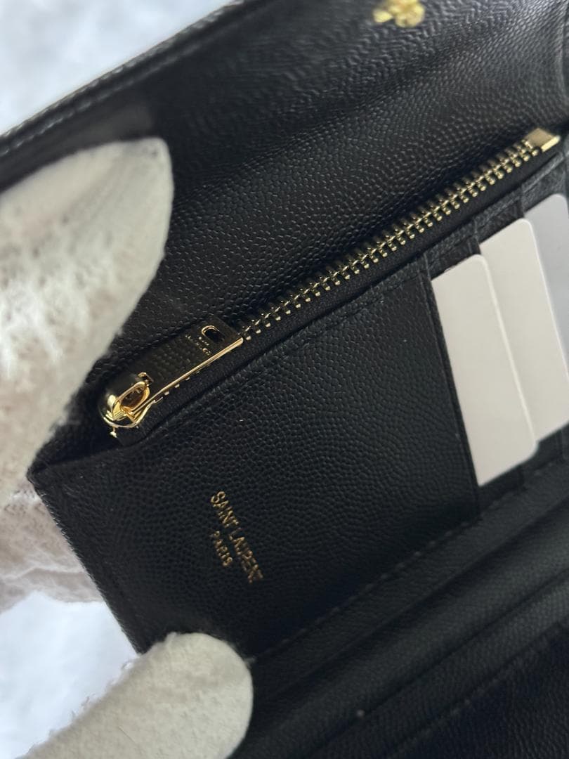 ノベルティ YSL ブラックレザー 二つ折り