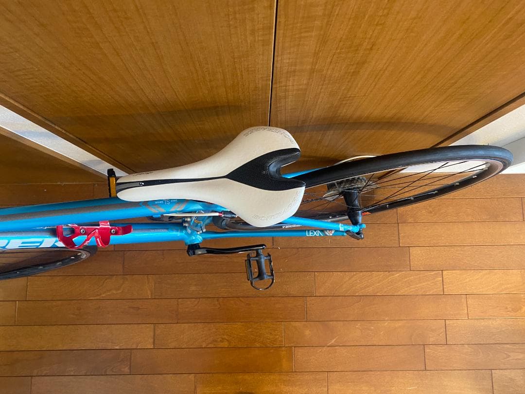 TREK ロードバイク LEXA SL 女性向け ほぼ新車【引き取り限定】