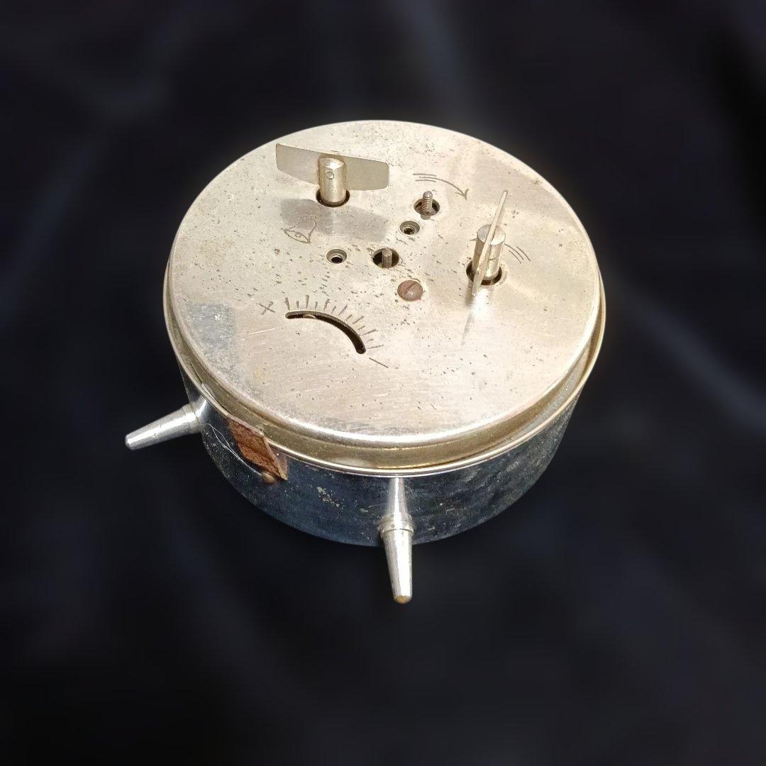 196.SINTOSHIA アナログ置時計 シルバー絵画のモチーフ使用