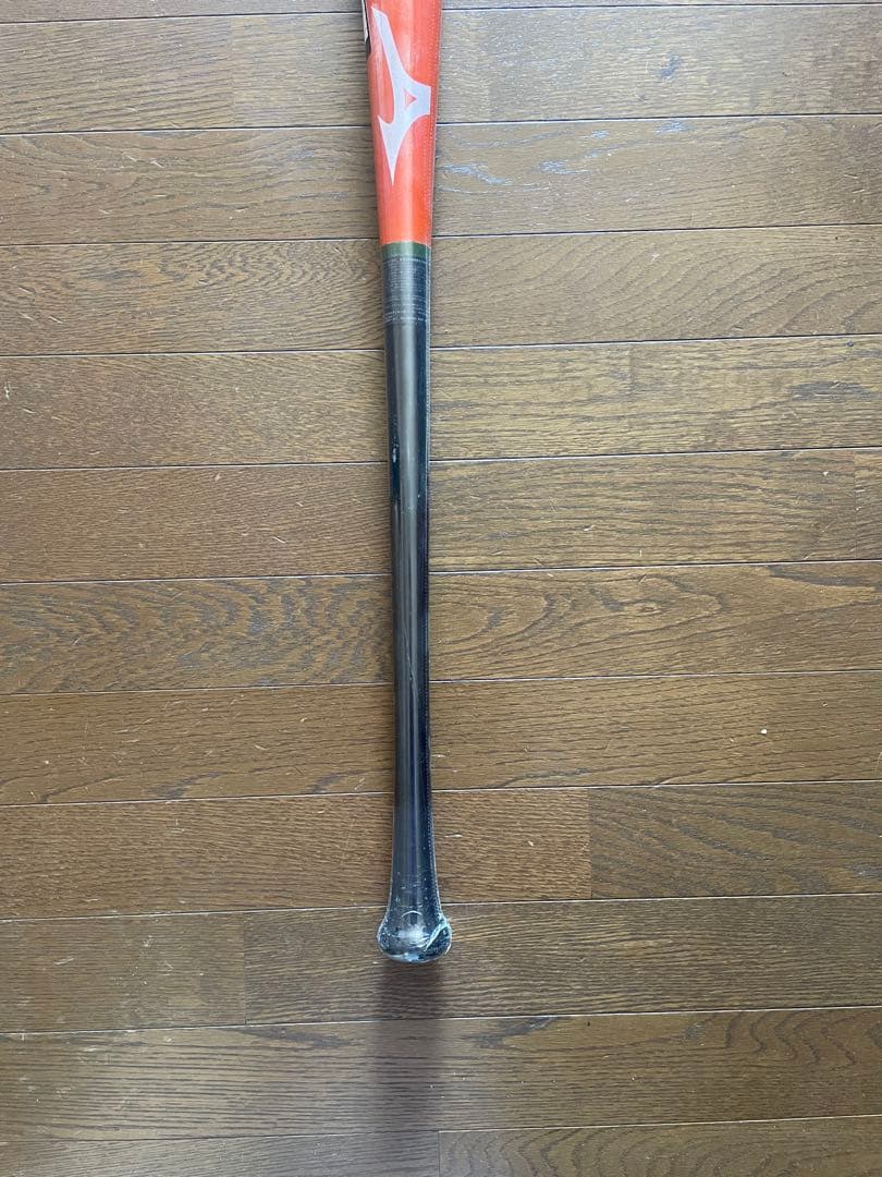 ミズノ　展示会限定　軟式木製バット　アメレッド×ブラック　84cm750g