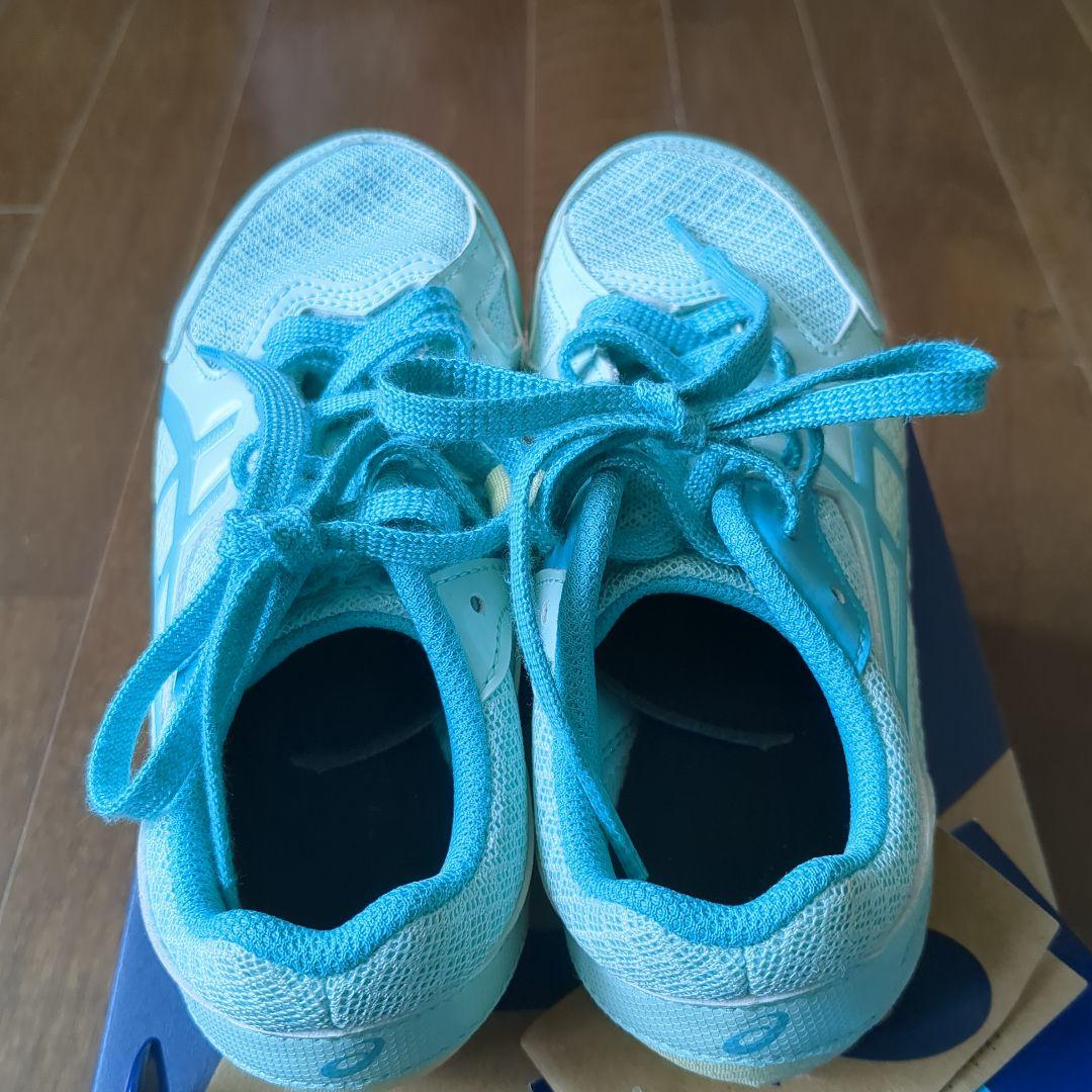 陸上初心者スパイクEFFORT13 21.5 美品 箱あり