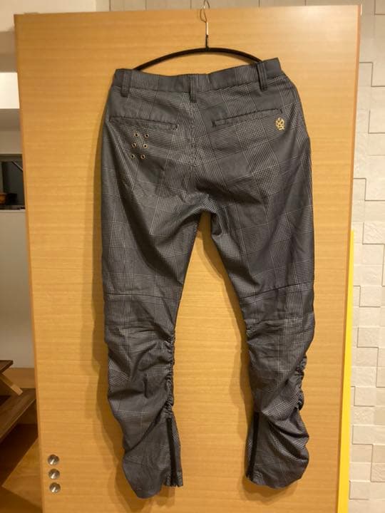 ラッセルノパンツ