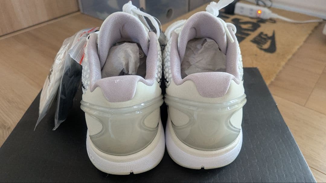 Nike Kobe 6 Protro ホワイト/ブラック