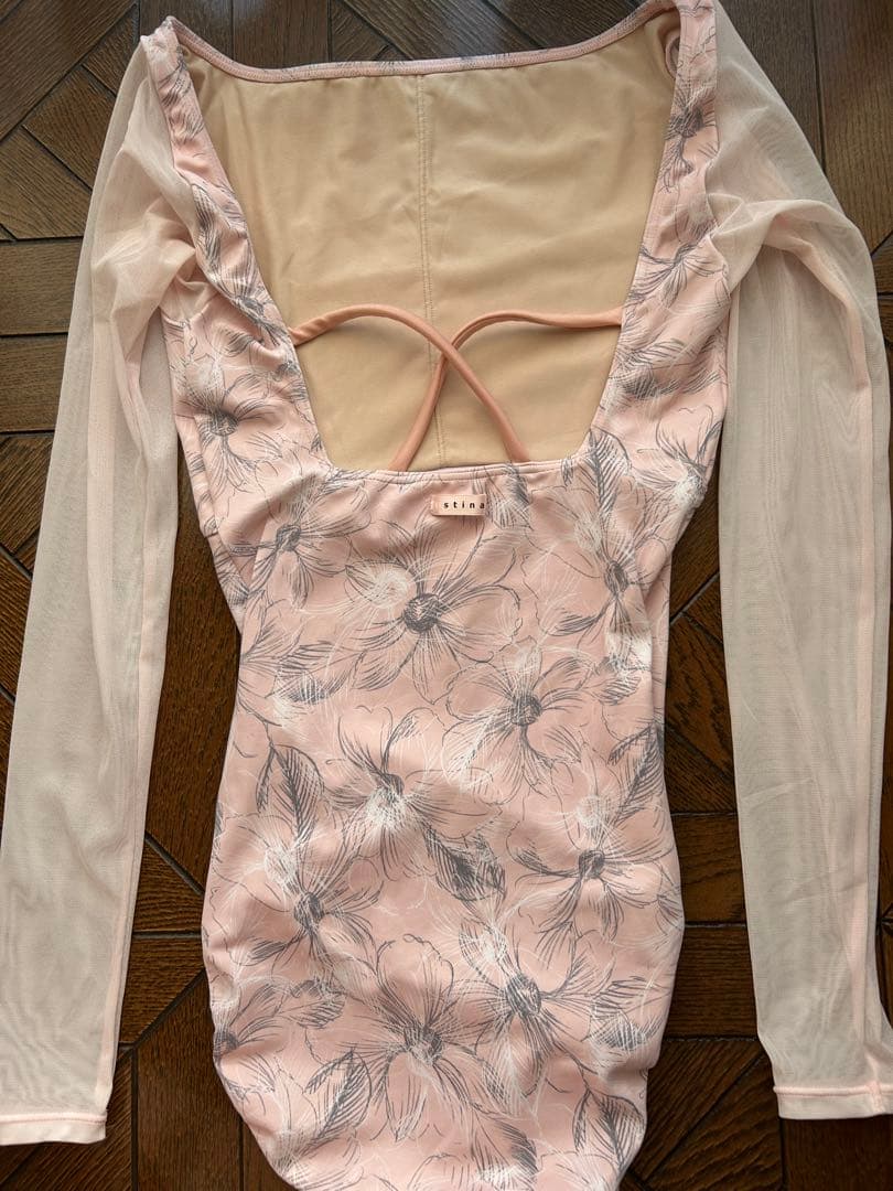 Stina 花柄長袖レオタード
