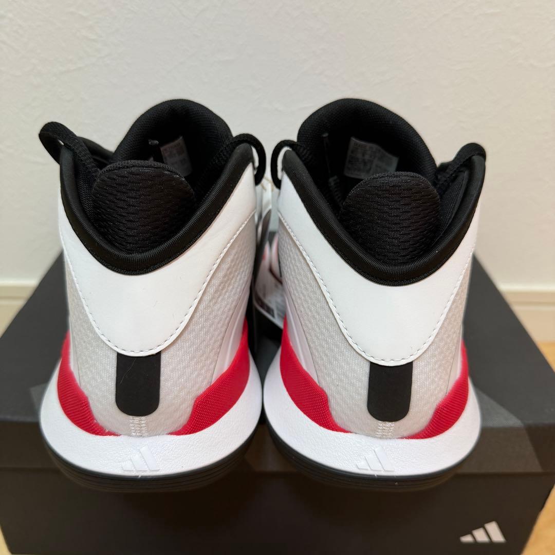 adidas バッシュ　バウンス レジェンズ　バスケ　白　黒　赤　27cm 新品