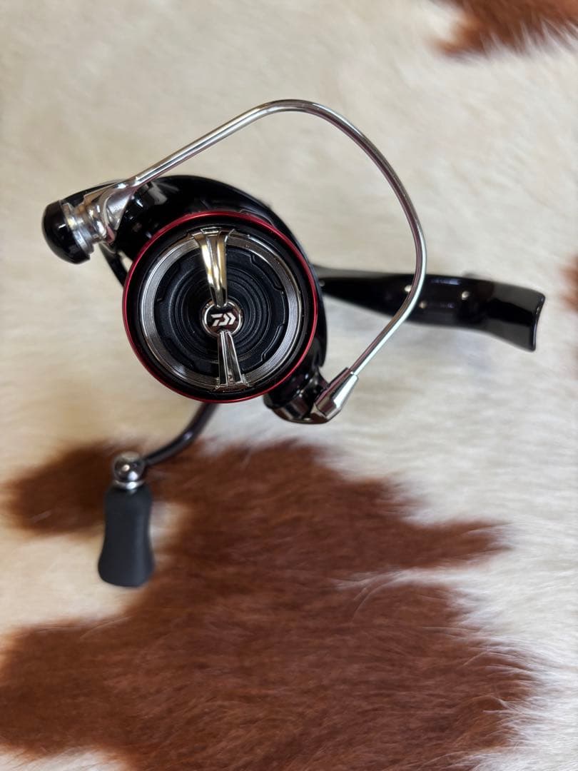美品 ダイワ 23月下美人 LT1000S 箱付き DAIWA スピニングリール