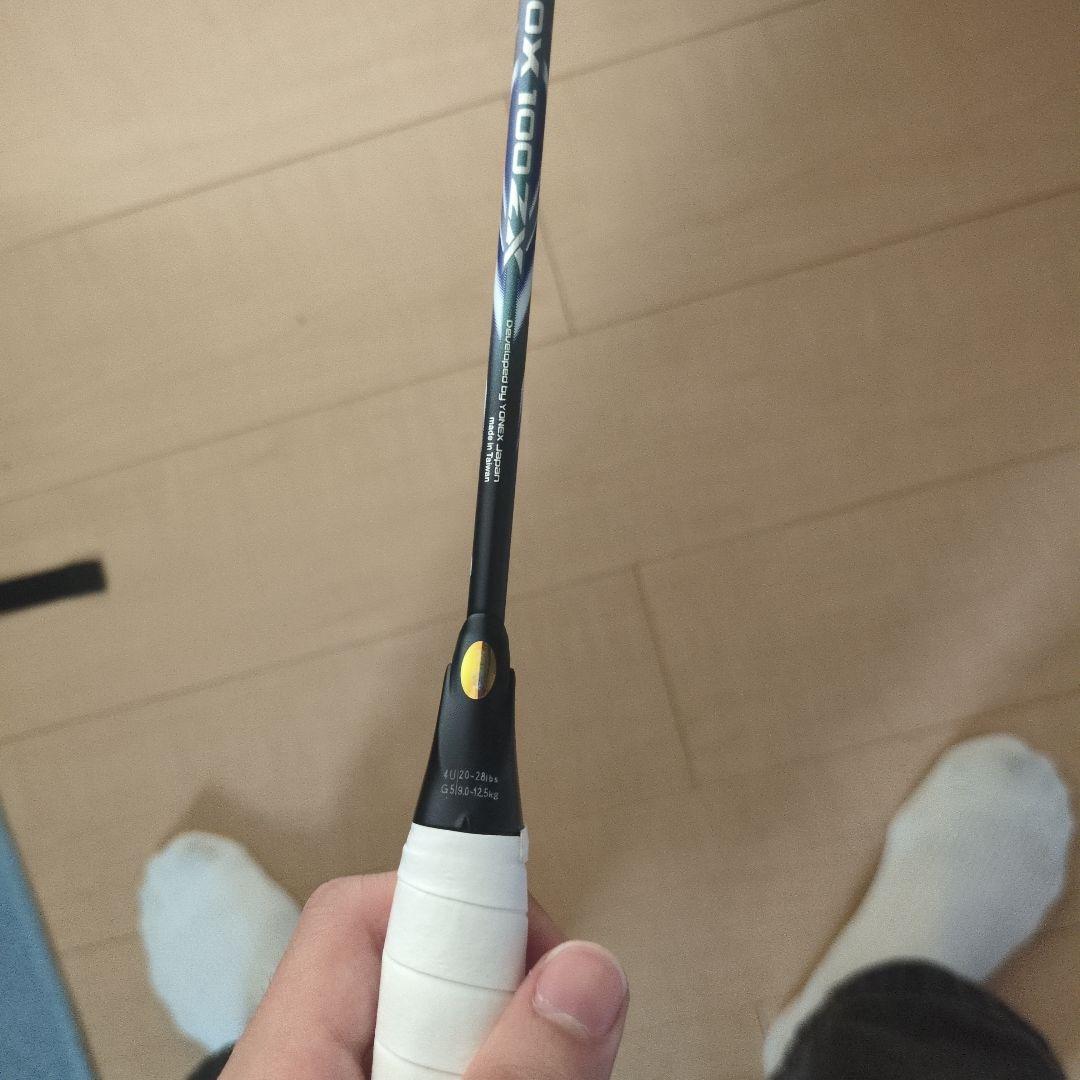 YONEX　アストロクス100zx